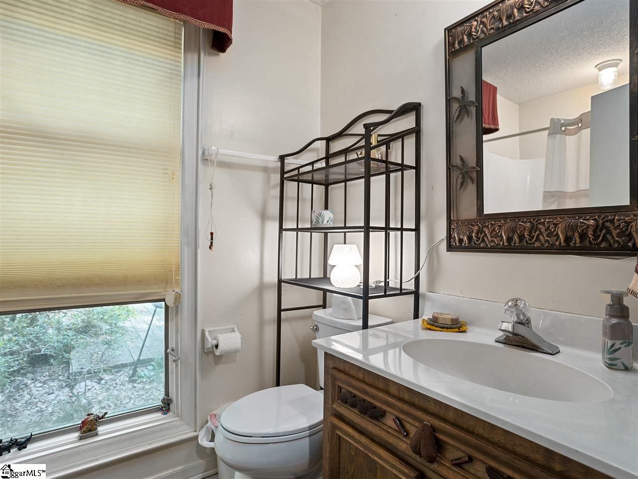 104 Robin Road Greenville, SC 29609 - Photo 23 of 32 Gallery Image 23