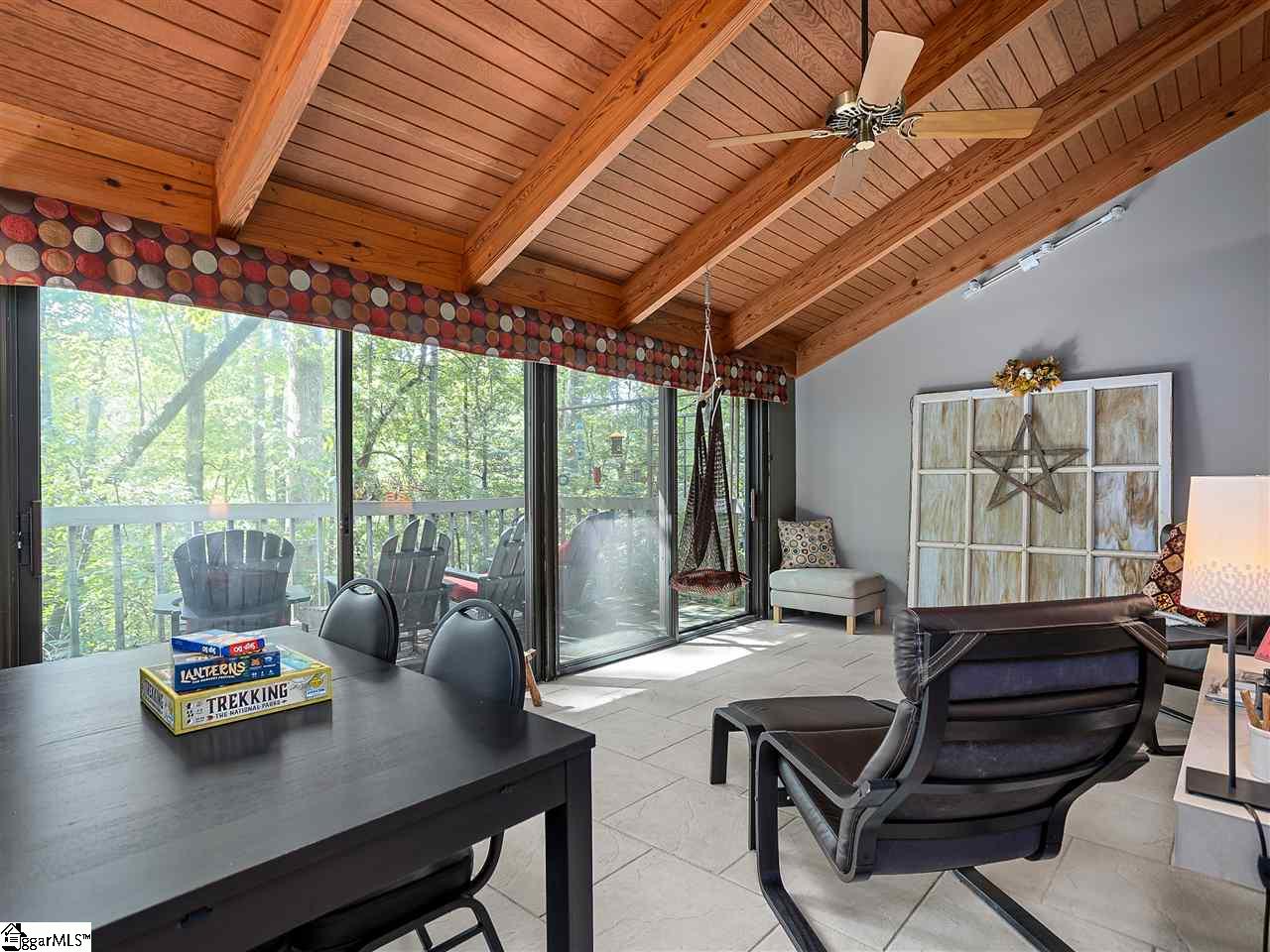 104 Robin Road Greenville, SC 29609 - Photo 10 of 32 Gallery Image 10