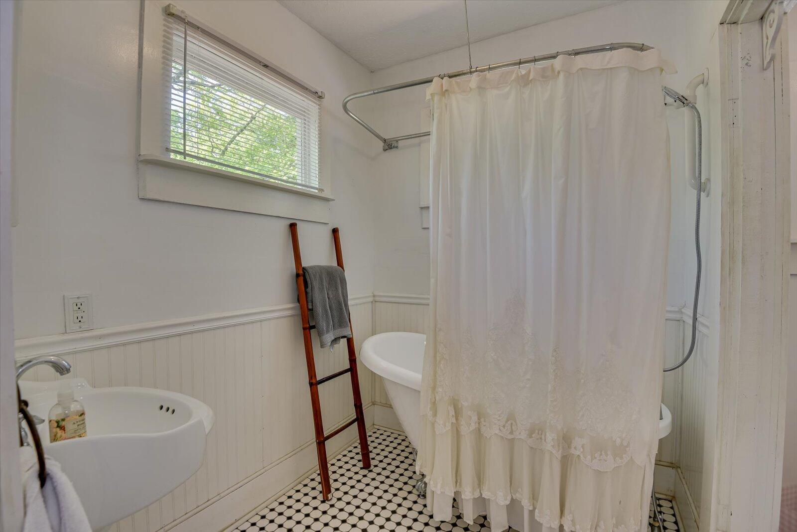 1002 West Main Street Ridge Spring, SC 29129 - Photo 24 of 79
