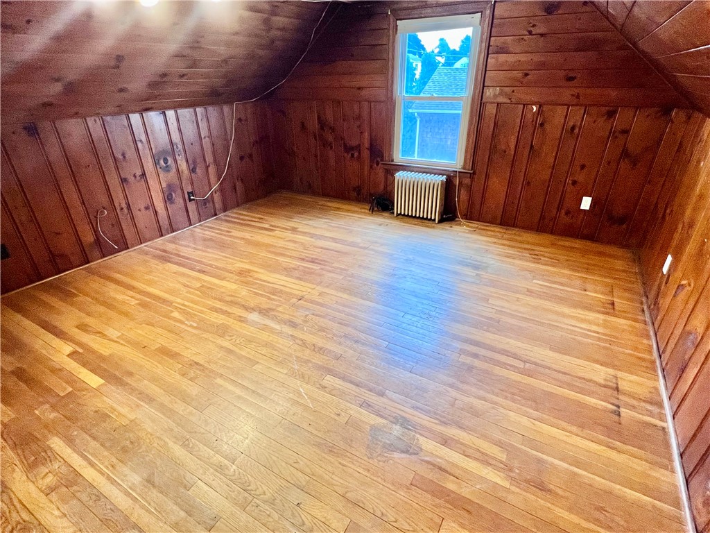 86 Maple Avenue Middletown, RI 02842 - Photo 11 of 27