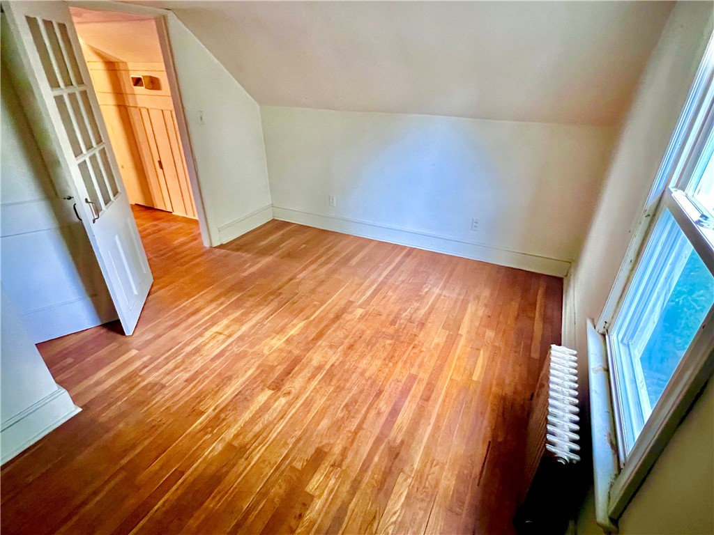 86 Maple Avenue Middletown, RI 02842 - Photo 15 of 27