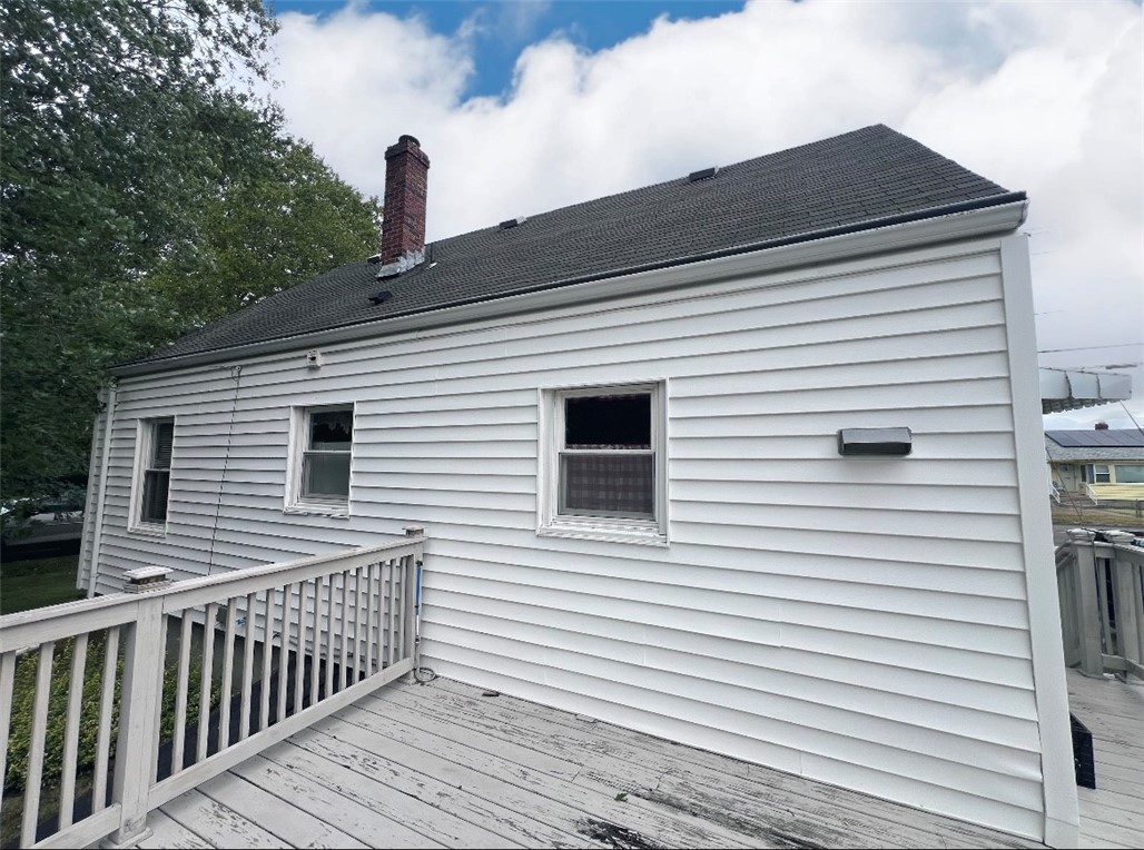 86 Maple Avenue Middletown, RI 02842 - Photo 21 of 27