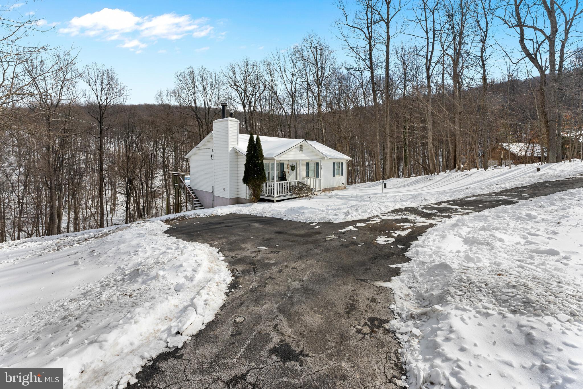 250 Ridge Top Lane Linden, VA 22642 - Photo 2 of 31 Circular Driveway