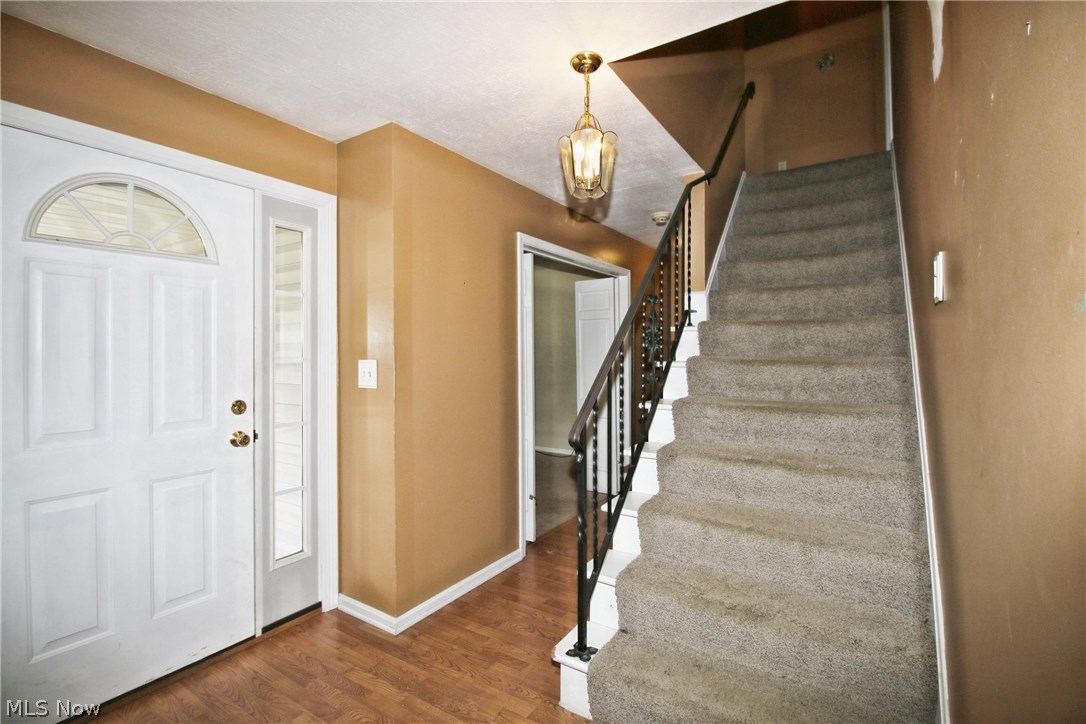 4240 Ridgewood Road Akron, OH 44321 - Photo 15 of 33