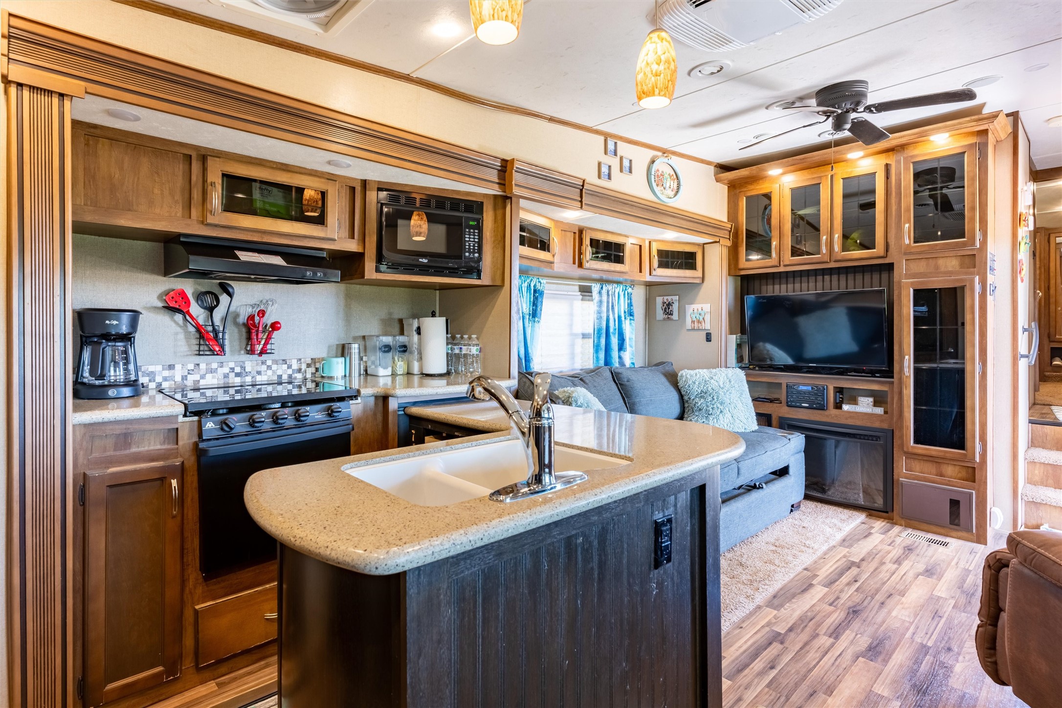 1109 Paisley Street Port Bolivar, TX 77650 - Photo 17 of 36