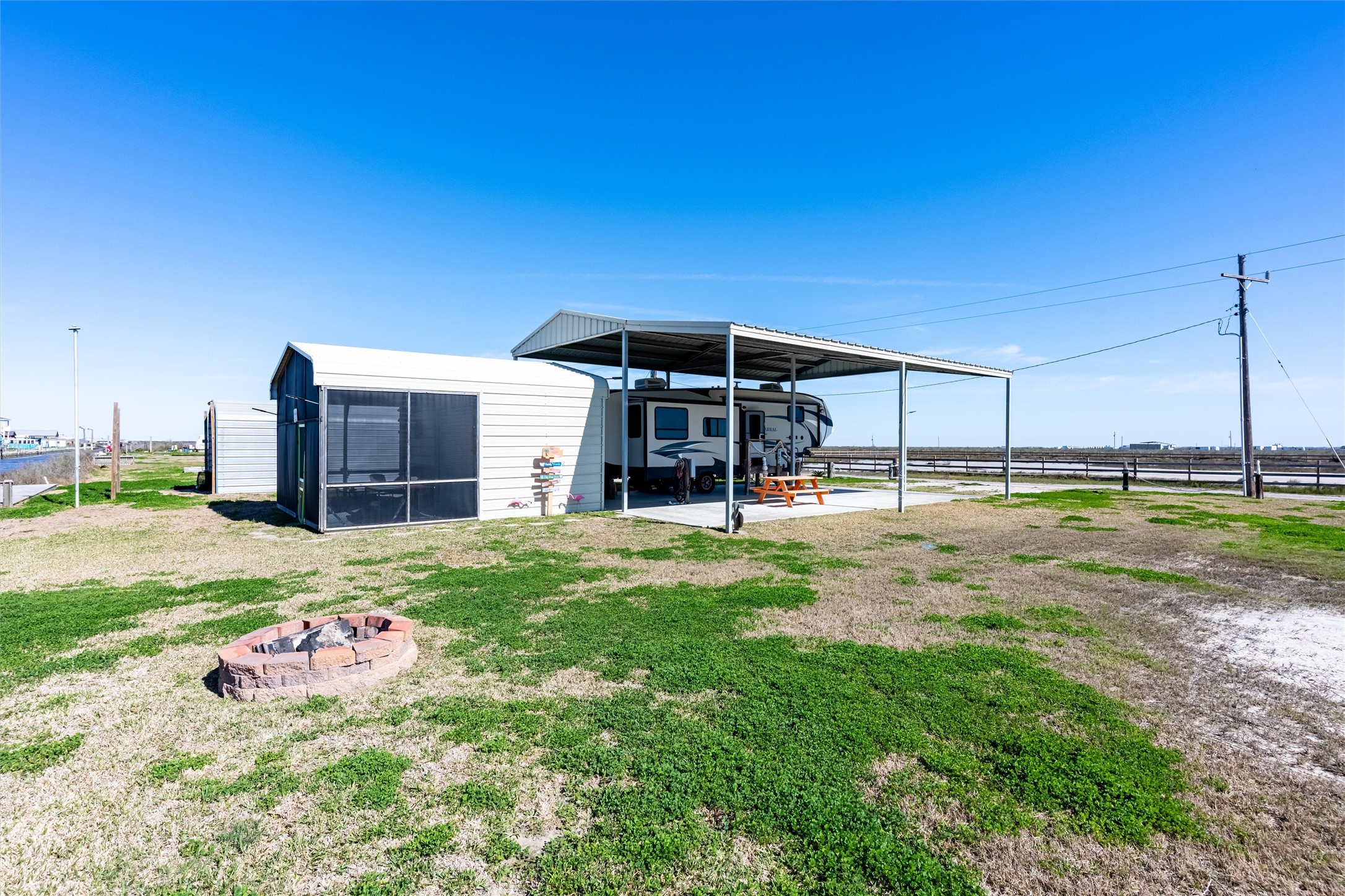 1109 Paisley Street Port Bolivar, TX 77650 - Photo 6 of 36