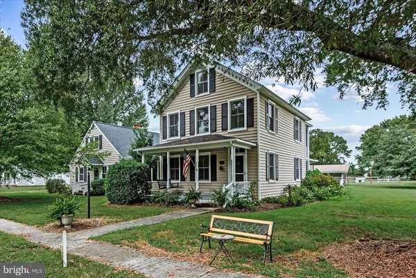 $499,900 | 92 Front Street, Warsaw, VA 22572