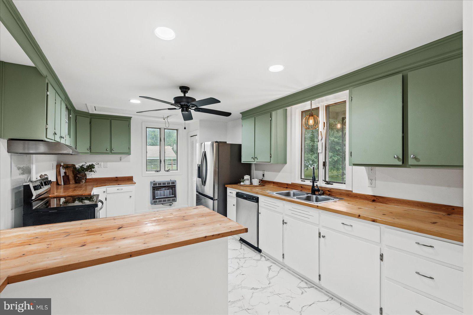 92 Front Street Warsaw, VA 22572 - Photo 18 of 85