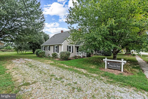 $525,000 | 92 Front Street, Warsaw, VA 22572
