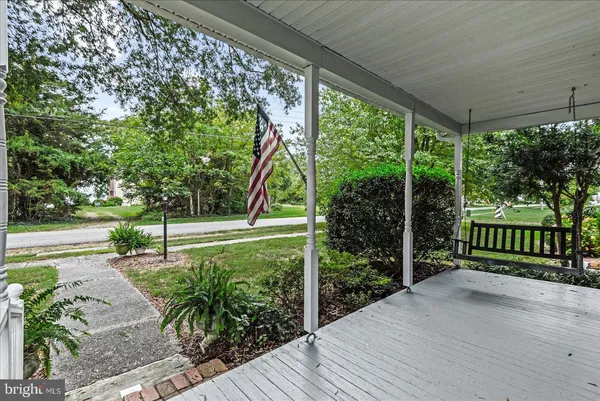 $525,000 | 92 Front Street, Warsaw, VA 22572