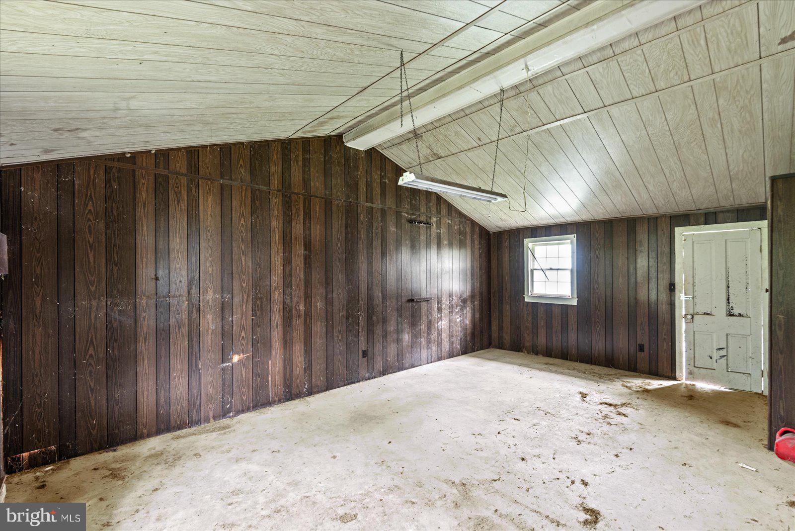 92 Front Street Warsaw, VA 22572 - Photo 62 of 85 "Pool Room" off of Workshop