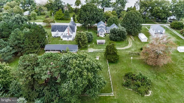 $525,000 | 92 Front Street, Warsaw, VA 22572