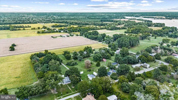 $525,000 | 92 Front Street, Warsaw, VA 22572