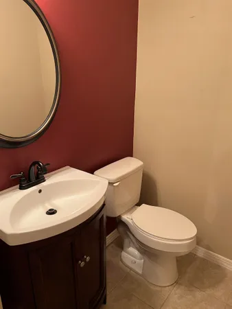 $1,800 | 1309 Airport Drive, Unit C09, Tallahassee, FL 32304