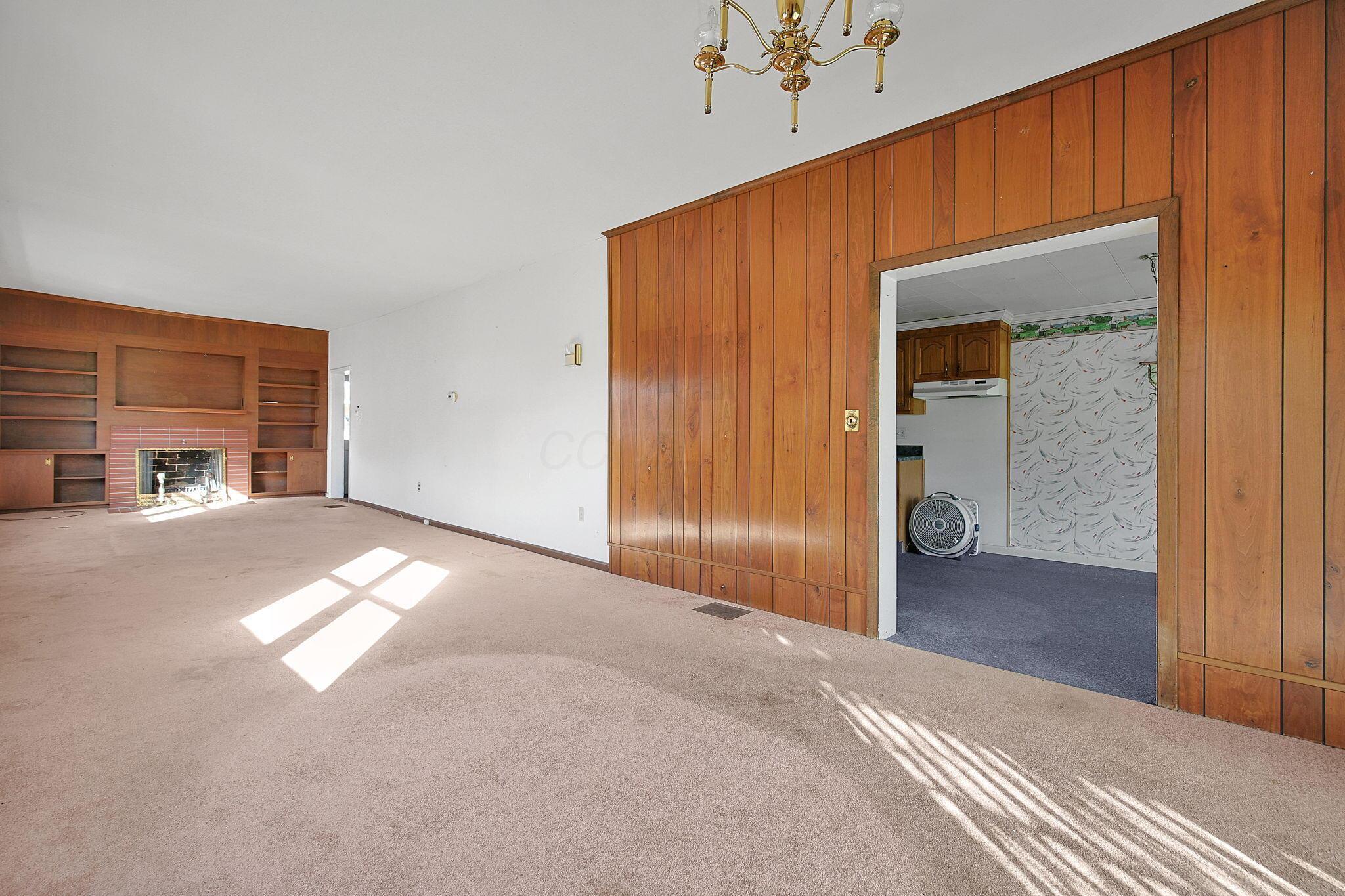 11802 Main Street Adelphi, OH 43101 - Photo 8 of 43 11-web-or-mls-11802-main-st