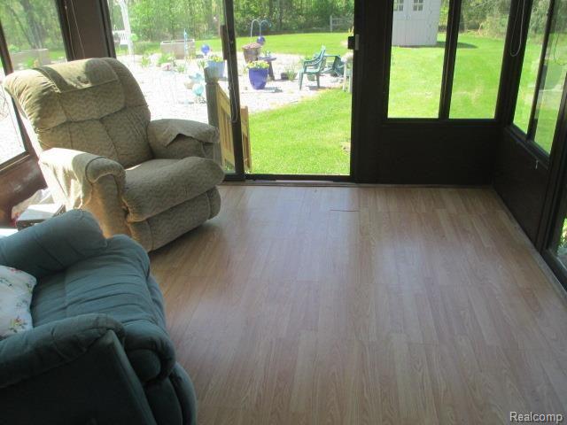 45 South Wilder Road Lapeer, MI 48446 - Photo 26 of 42 Florida Room.jpg