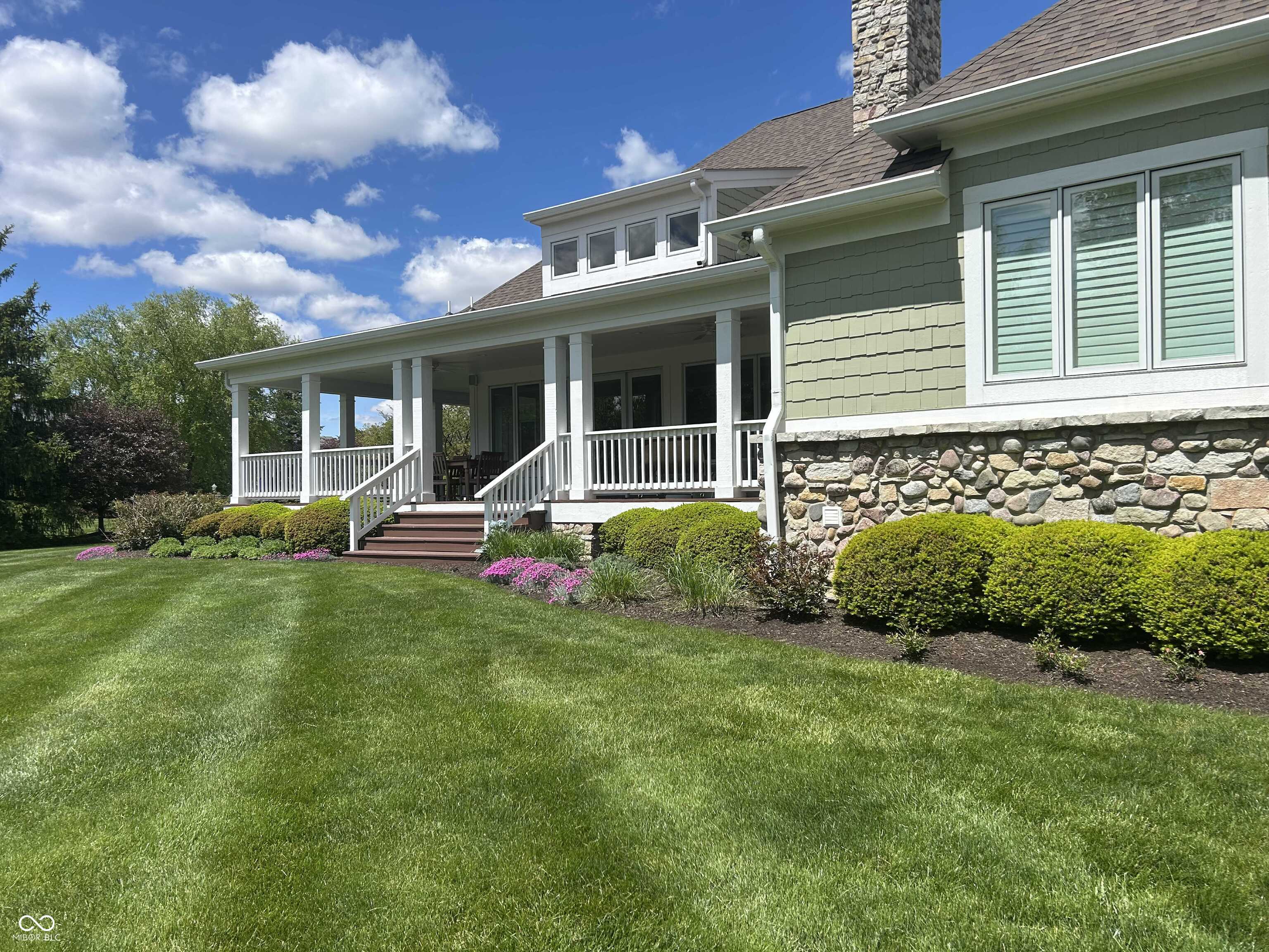8 Shannon Road Zionsville, IN 46077 - Photo 5 of 65