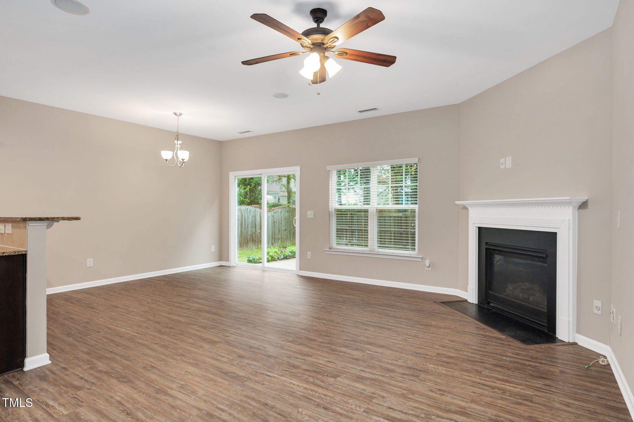 516 Smith Ridge Way Fuquay-Varina, NC 27526 - Photo 14 of 31 516 Smith Ridge Way Fuquay Varina 27526_