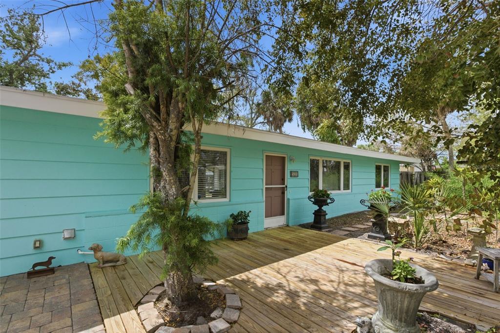 528 Ralph Street Sarasota, FL 34242 - Photo 1 of 28