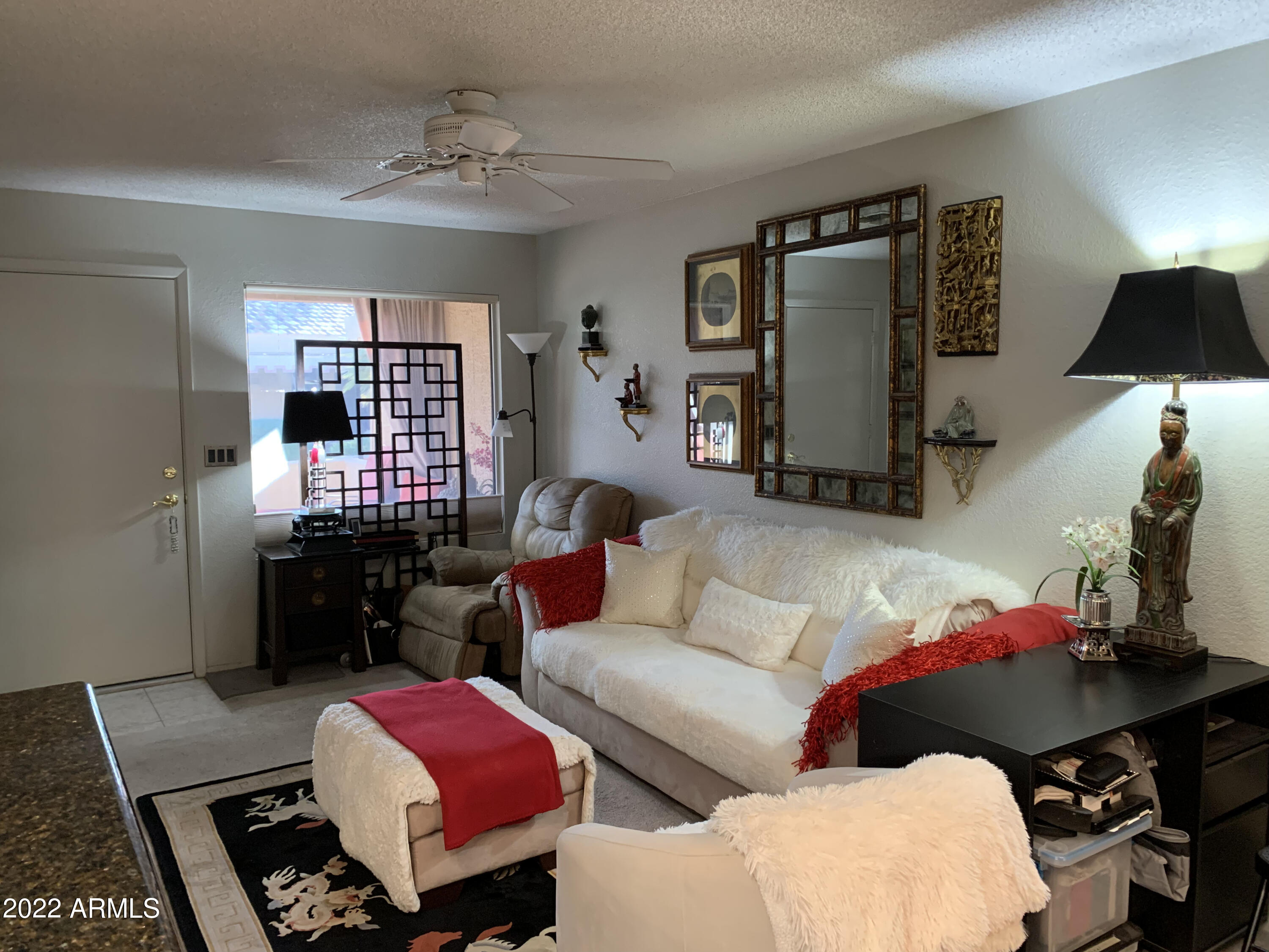 14300 West Bell Road, Unit 481 Surprise, AZ 85374 - Photo 3 of 13 Living Room