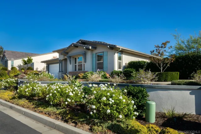 $1,449,000 | 1525 Manzanita Hollow, Vista, CA 92084