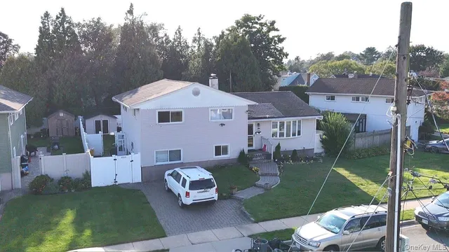 $940,000 | 58 Narcissus Avenue, Hicksville, NY 11801