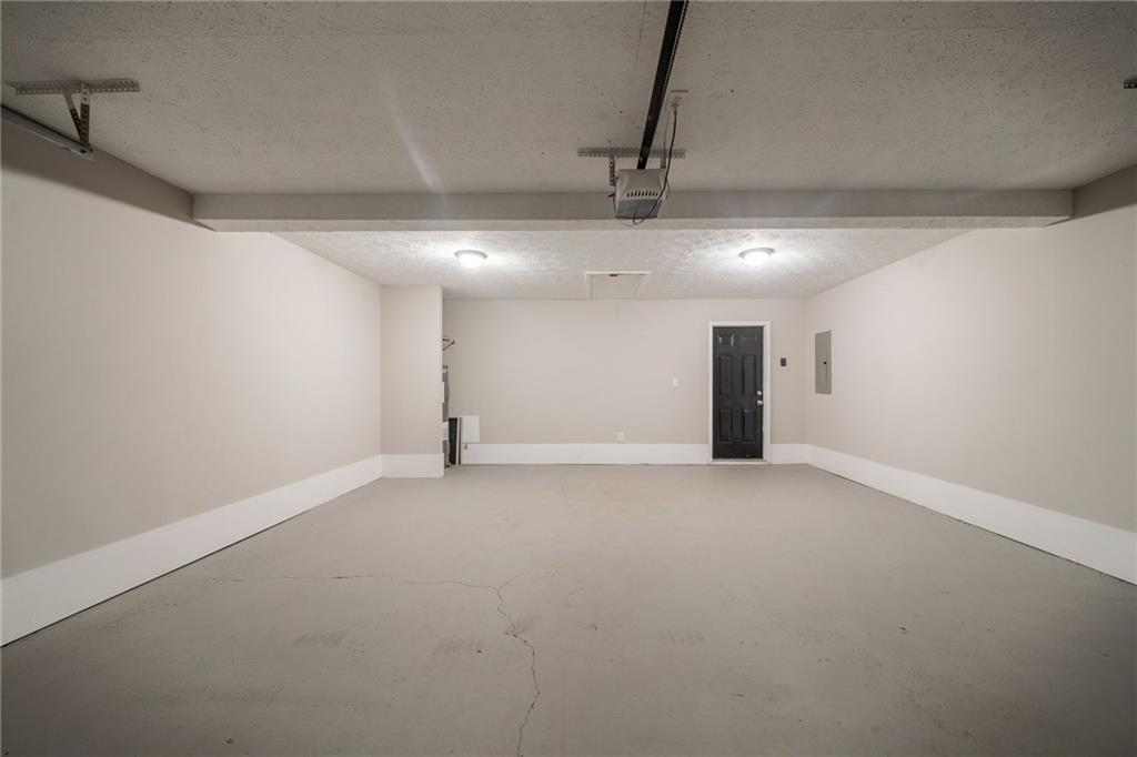 40 Princeton Court Covington, GA 30016 - Photo 2 of 31 a view of empty room