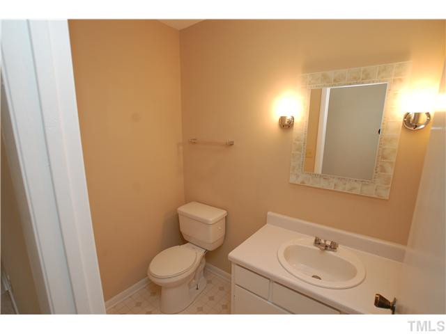 5925 Farm Gate Road Raleigh, NC 27606 - Photo 10 of 12 Bathroom