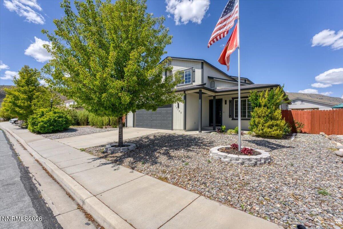 17725 Gingko Court Reno, NV 89508 - Photo 37 of 37 a front view of a house with garden
