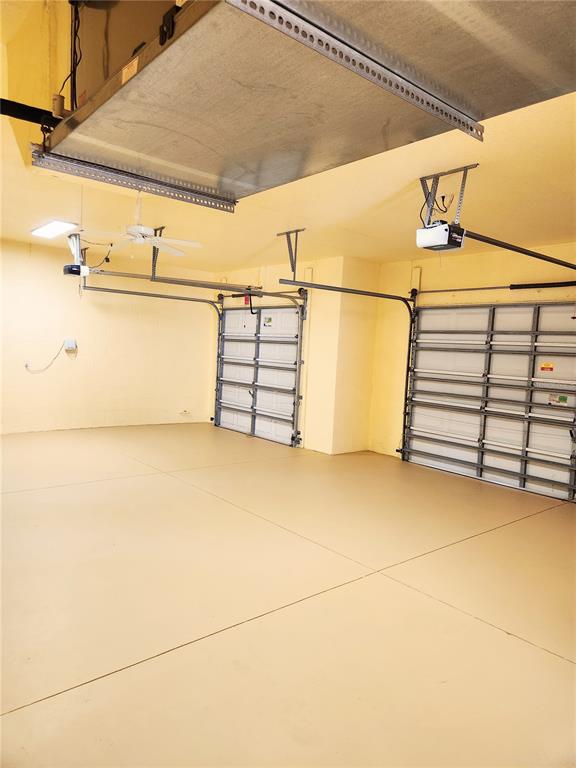7190 Raymond Place Spring Hill, FL 34607 - Photo 38 of 41 a view of a garage