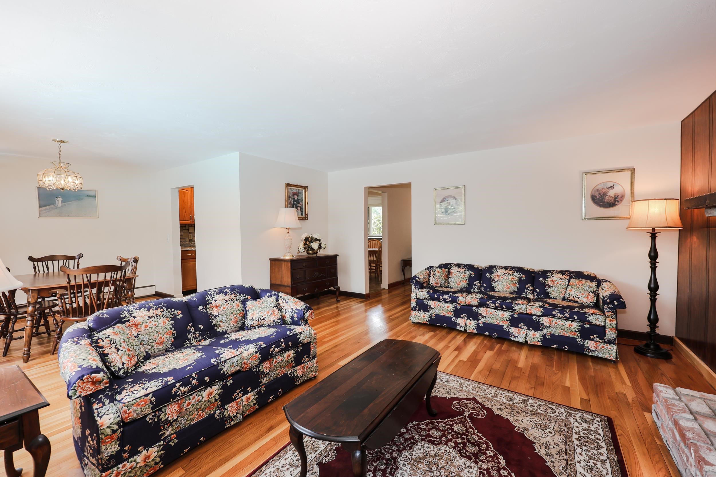 68 Robinson Road Nashua, NH 03060 - Photo 22 of 54