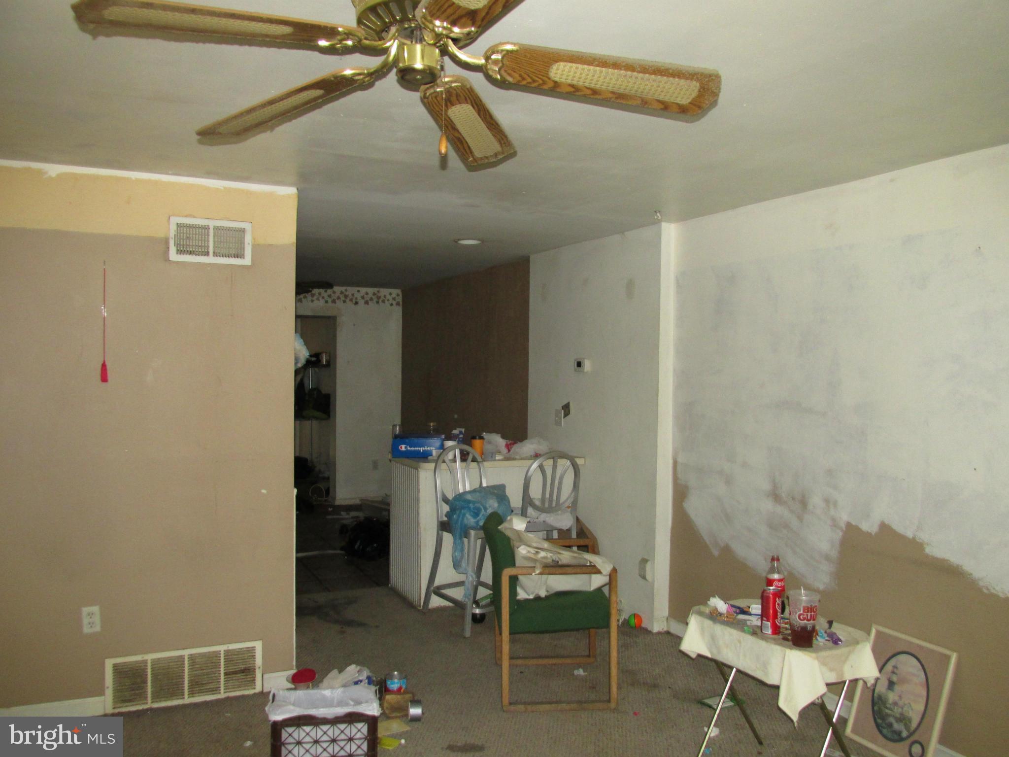 2002 Kelmore Road Dundalk, MD 21222 - Photo 3 of 10 Interior (General)