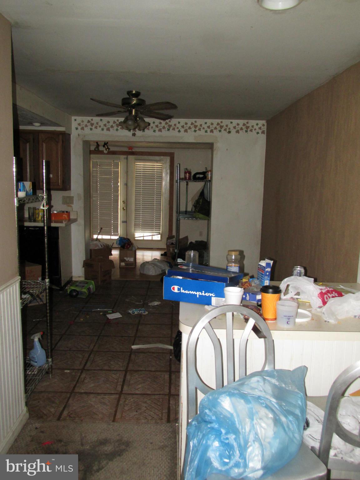 2002 Kelmore Road Dundalk, MD 21222 - Photo 4 of 10 Interior (General)