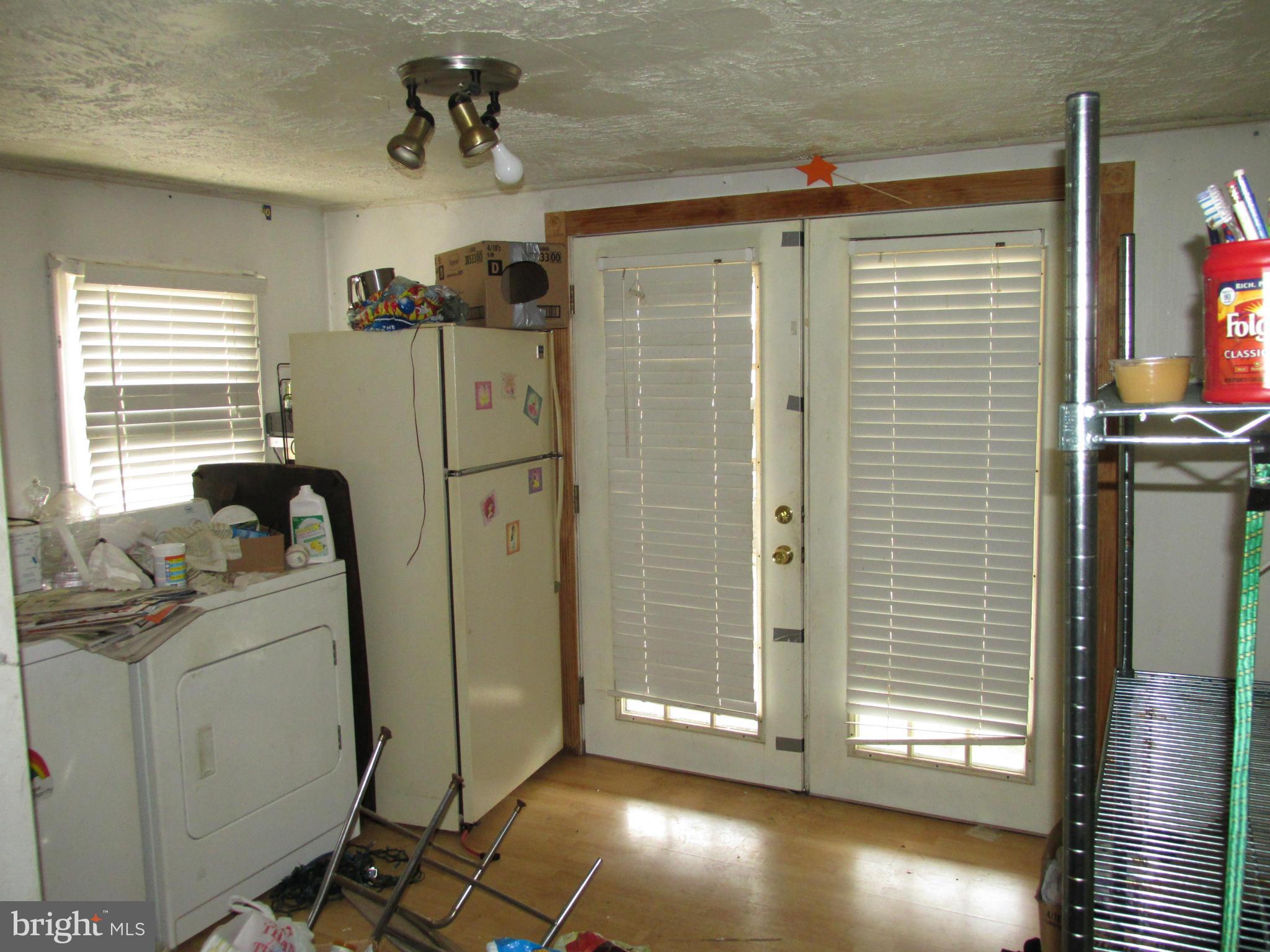 2002 Kelmore Road Dundalk, MD 21222 - Photo 6 of 10 Interior (General)