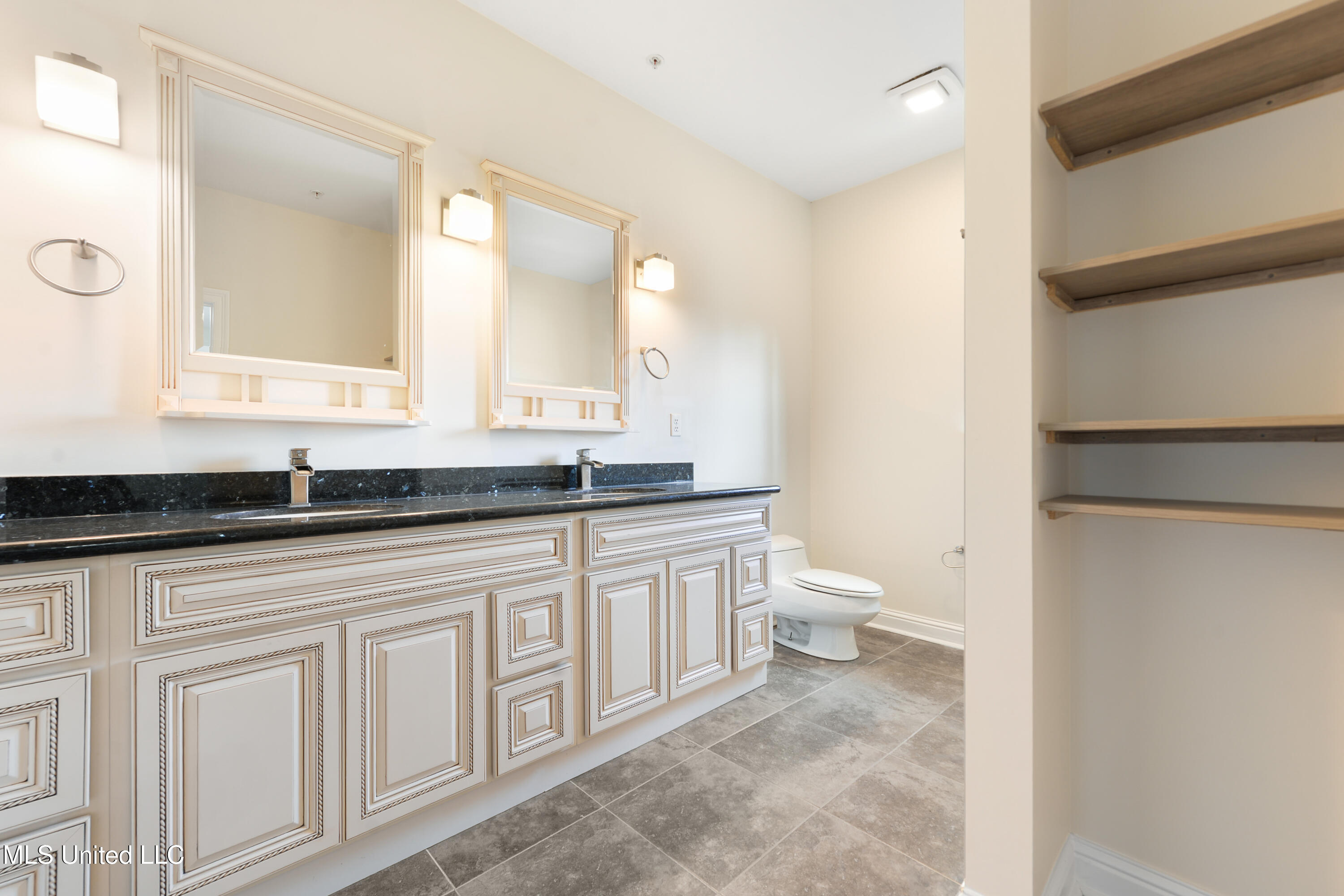 1400 Mill Road, Unit 40 Gulfport, MS 39507 - Photo 16 of 24 014 (1)