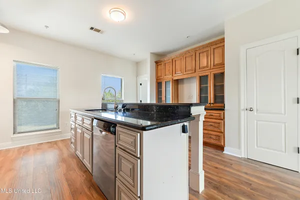 $282,000 | 1400 Mill Road, Unit 40, Gulfport, MS 39507