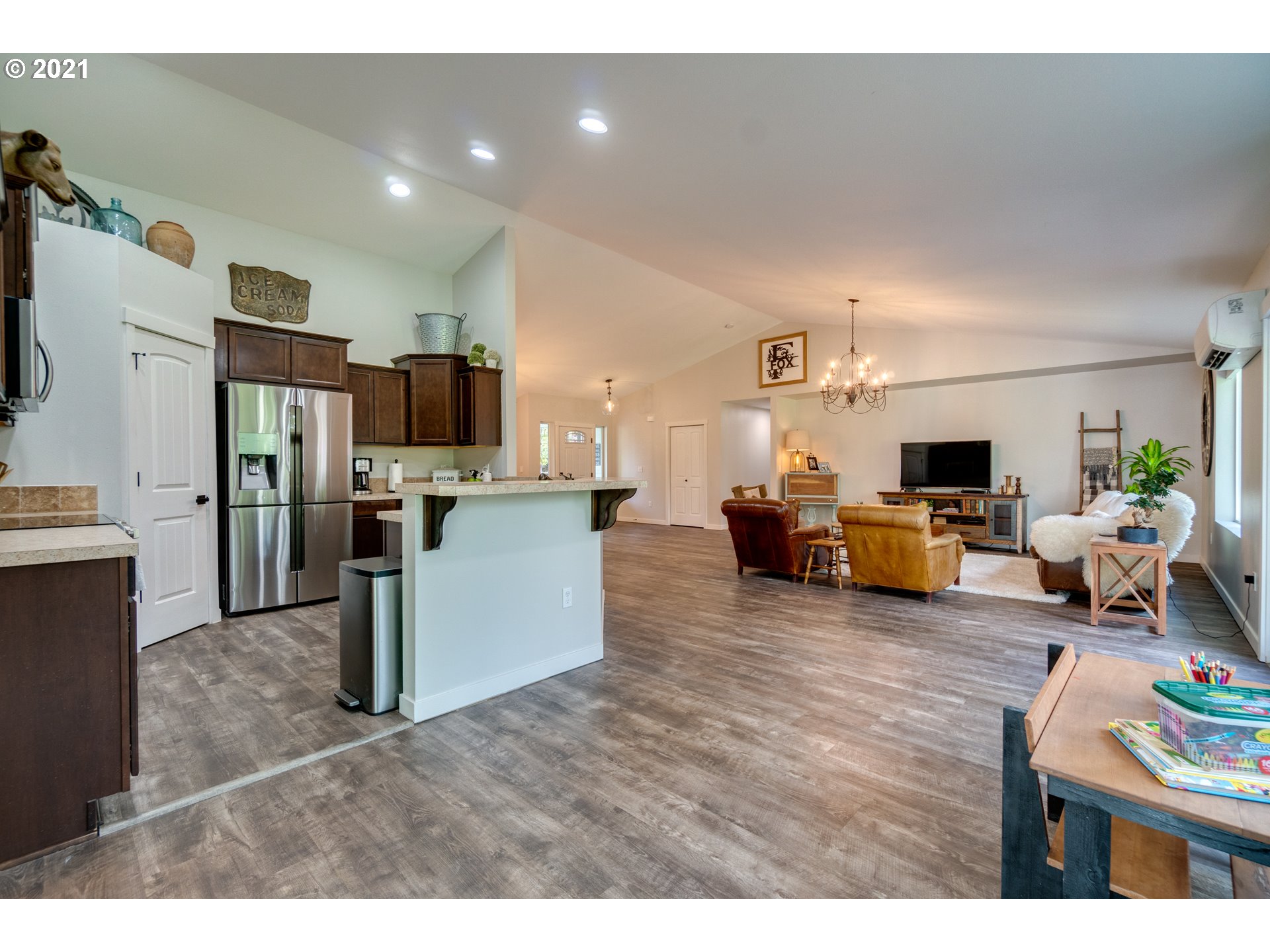 90461 Logan Road Astoria, OR 97103 - Photo 8 of 32 Gallery Image 8