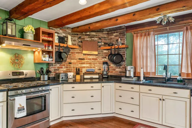 $730,000 | 247 Meredith Center Road, Meredith, NH 03253