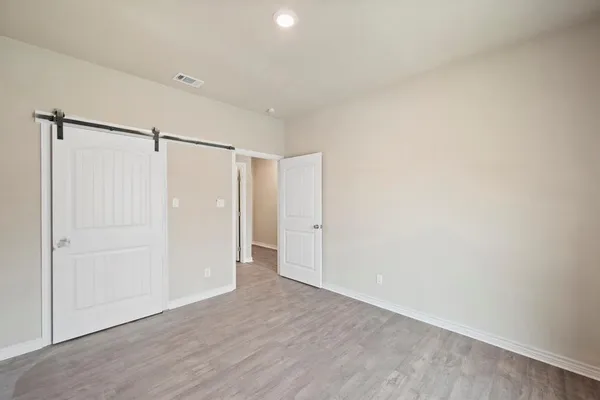 $1,650 | 2867 Conveyor Drive, Unit A, Burleson, TX 76028