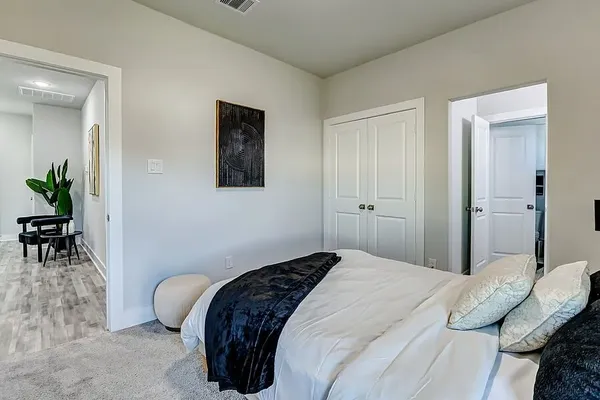 $2,350 | 4677 Bellfort Avenue, Unit A, Houston, TX 77051