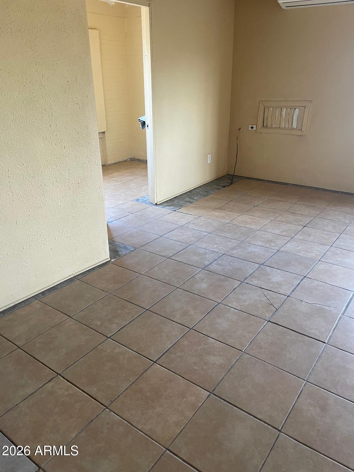1165 East 10th Street, Unit 5 Douglas, AZ 85607 - Photo 9 of 11