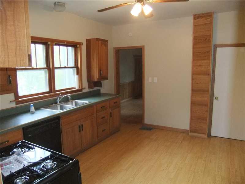 236 Boyd Road Freeport, PA 16229 - Photo 5 of 15 Kitchen.