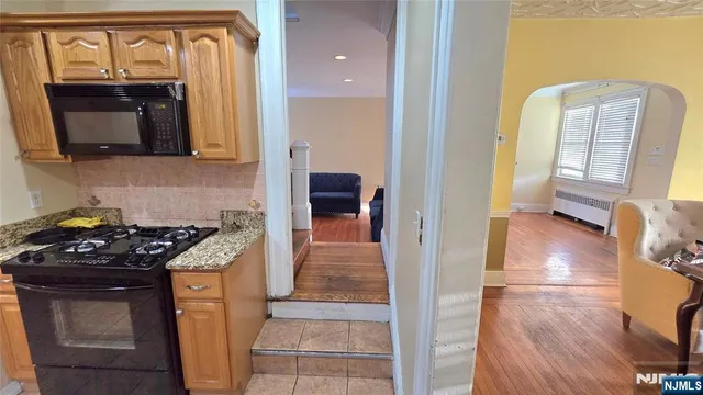 $430,000 | 151 Keer Avenue, Newark, NJ 07112