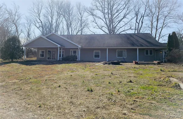 $189,000 | 9126 Baldwin Road, Baldwin, IL 62217