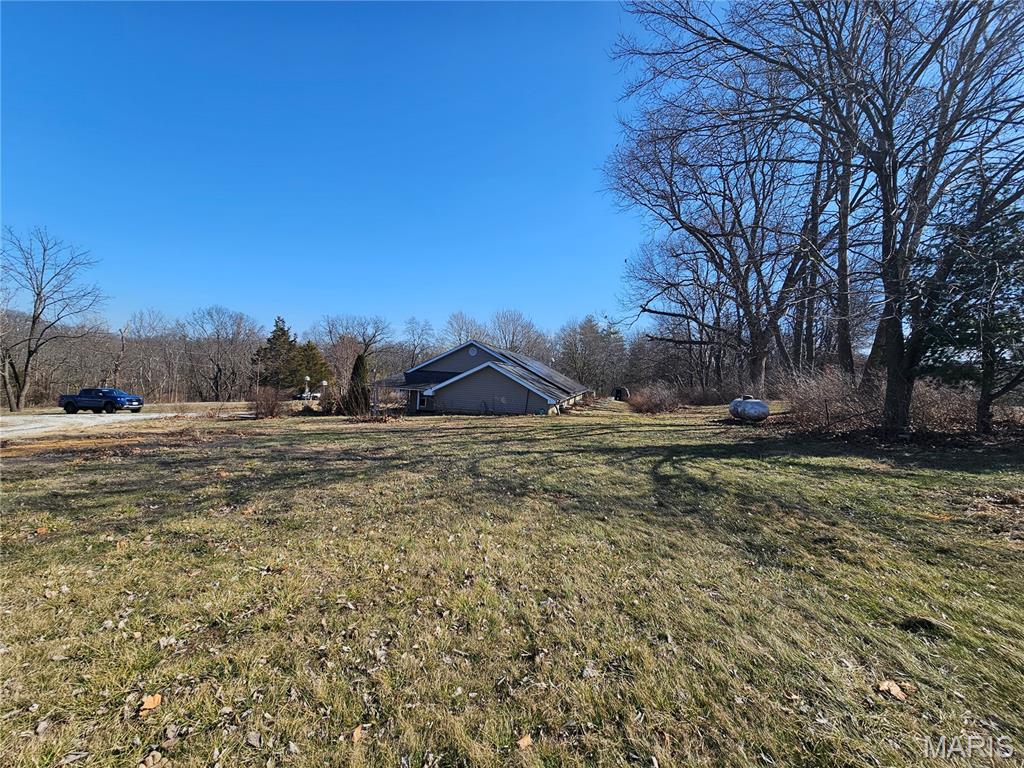 9126 Baldwin Road Baldwin, IL 62217 - Photo 9 of 31