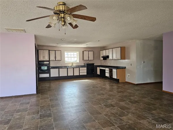 $189,000 | 9126 Baldwin Road, Baldwin, IL 62217