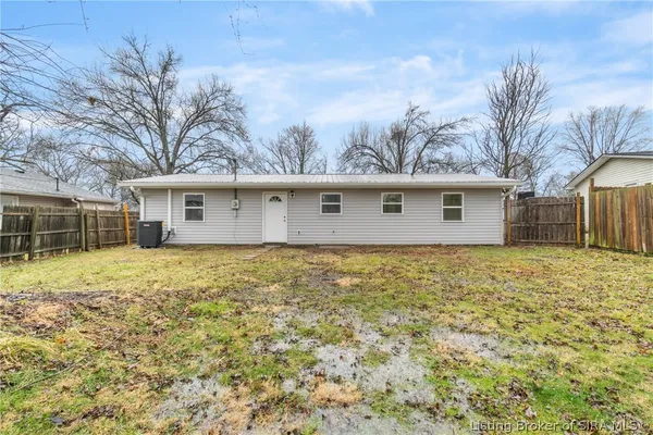 $239,000 | 315 Ross Street, Madison, IN 47250