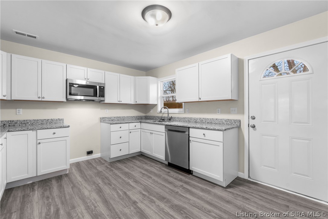 315 Ross Street Madison, IN 47250 - Photo 8 of 35