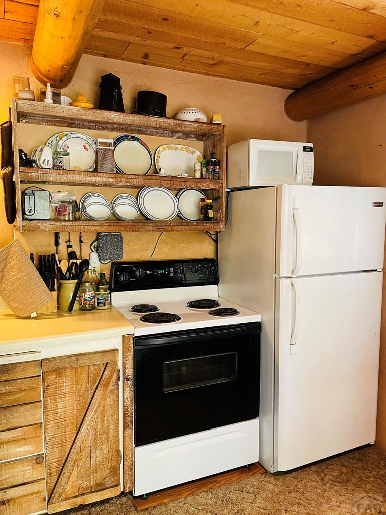 6003 Columbine Street Rye, CO 81069 - Photo 7 of 27