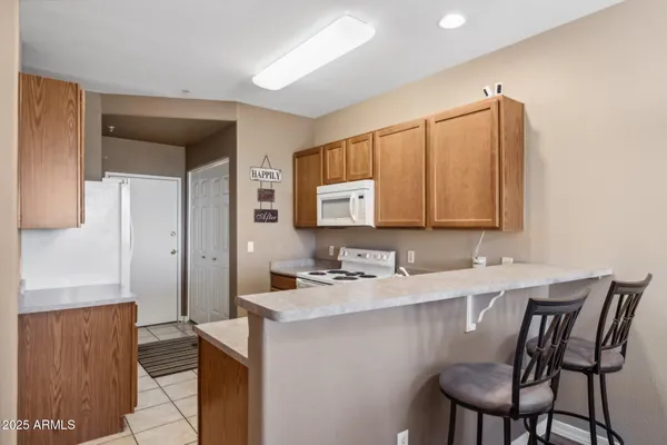 $320,000 | 6535 East Superstition Springs Boulevard, Unit 109, Mesa, AZ 85206
